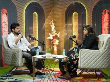 भारत के टॉप 4 पॉडकास्टर्स में शामिल हुए दीपक सारस्वत, ‘Bharat Podcast’ की सफलता ने मचाई धूम